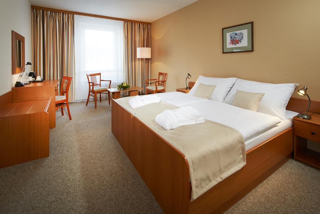 Spa Hotel Devin Marianske Lazne Bagian luar foto